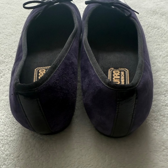 Munro Suede Purple Flats with Black Toe Cap - Picture 7 of 9